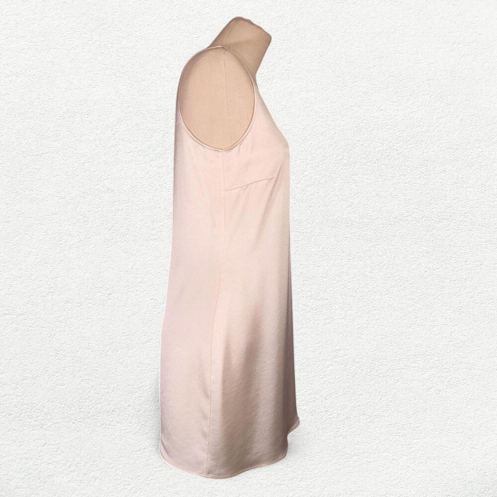 Leset Barb Lace Sleeveless Mini Dress in Creme - Picture 3 of 8